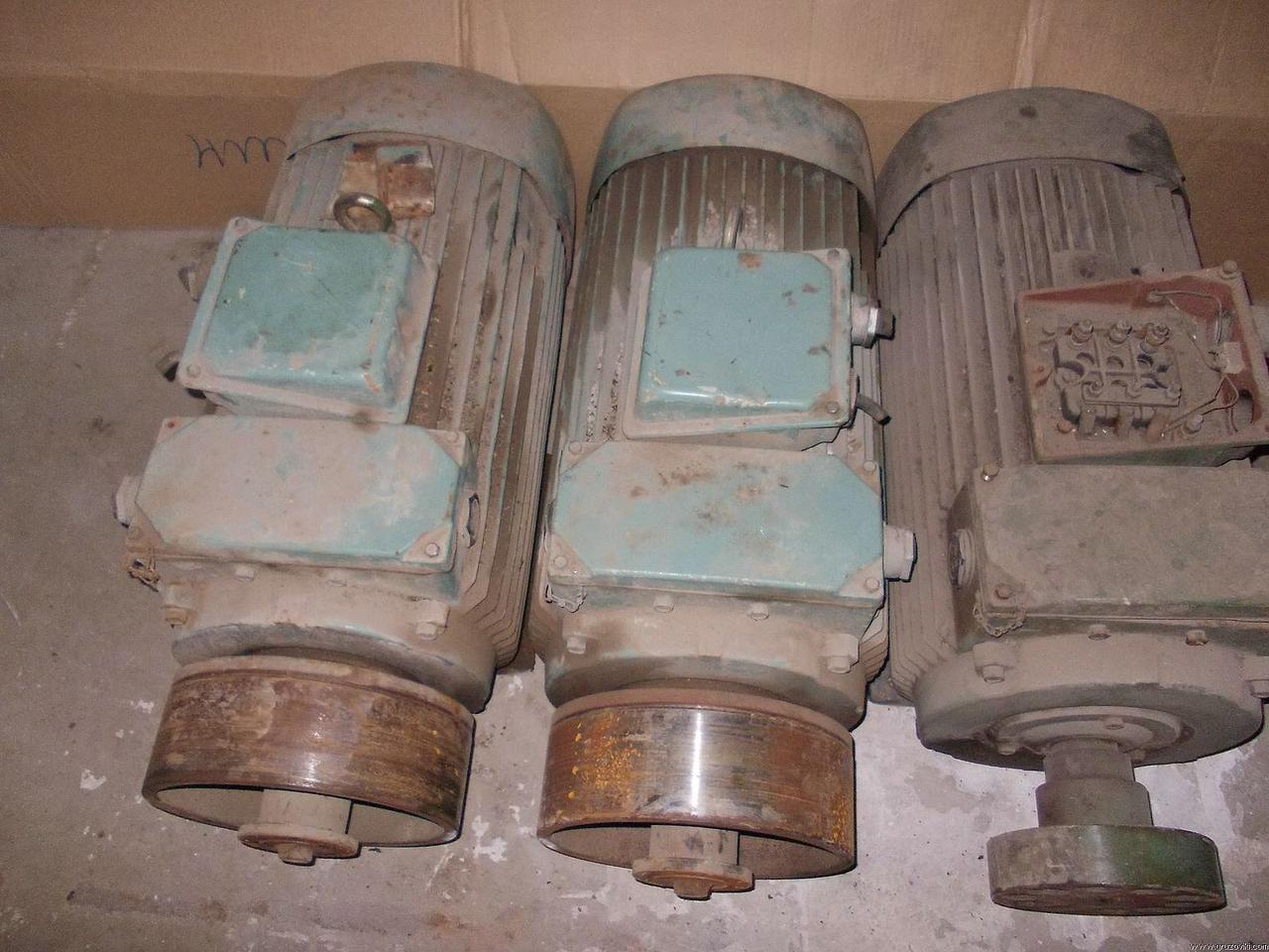 электротельфер 10т. кб 403 лебедка. лебедки мостового крана 10тн. башенный кран кб-403. Lenze d-32699 мотор редуктор.