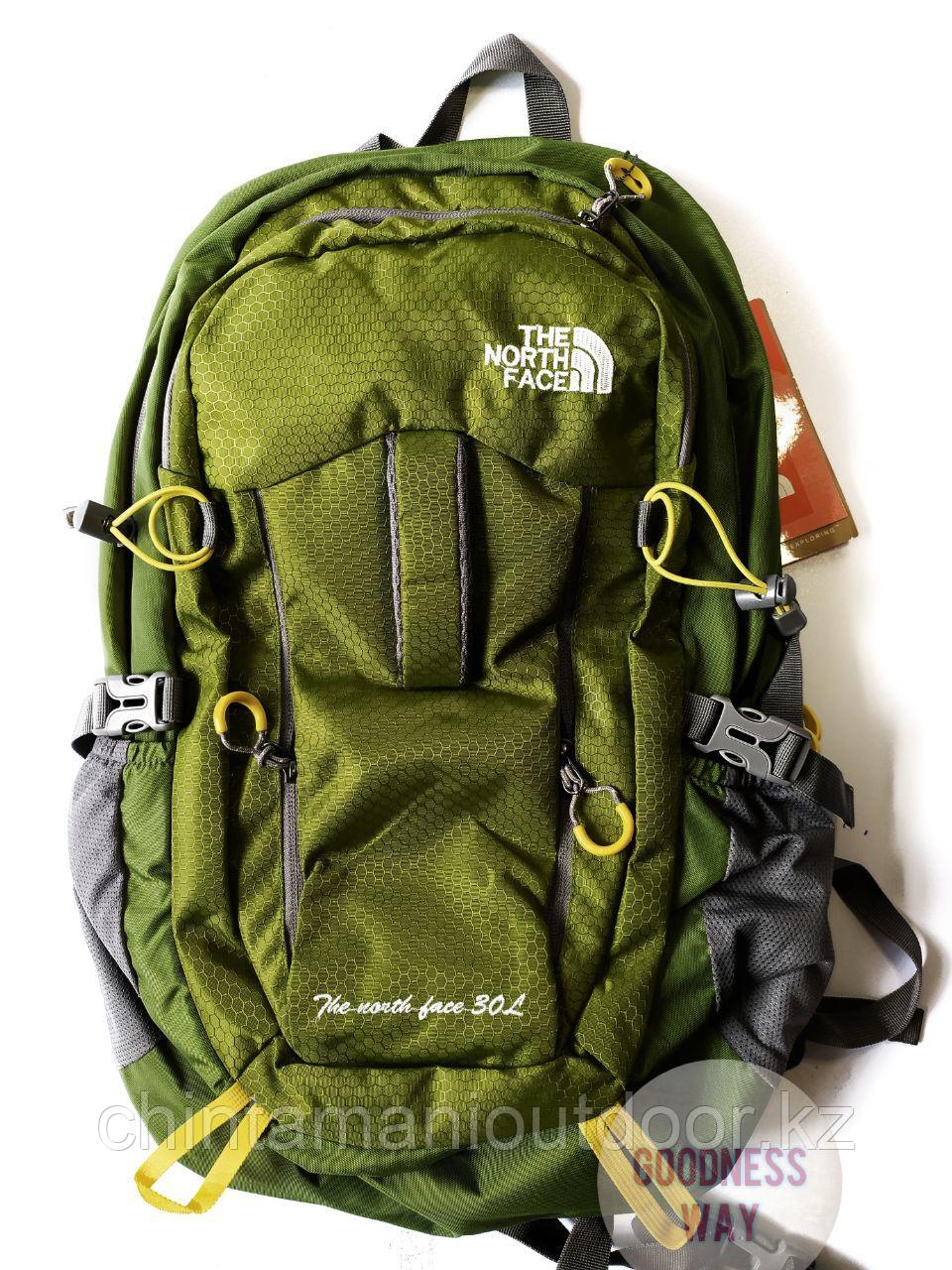 Рюкзак туристический 30л The North Face, комфортный, жесткая спинка - фото 1 - id-p93521775