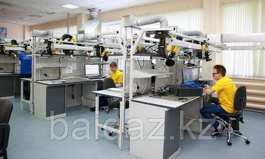 Түсірілім кезінде бойжеткен оргазм алған.