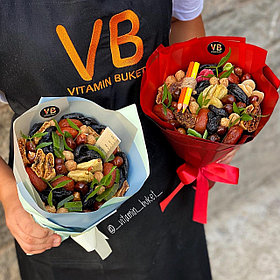 Букет из сухофруктов с карандашами для учителя