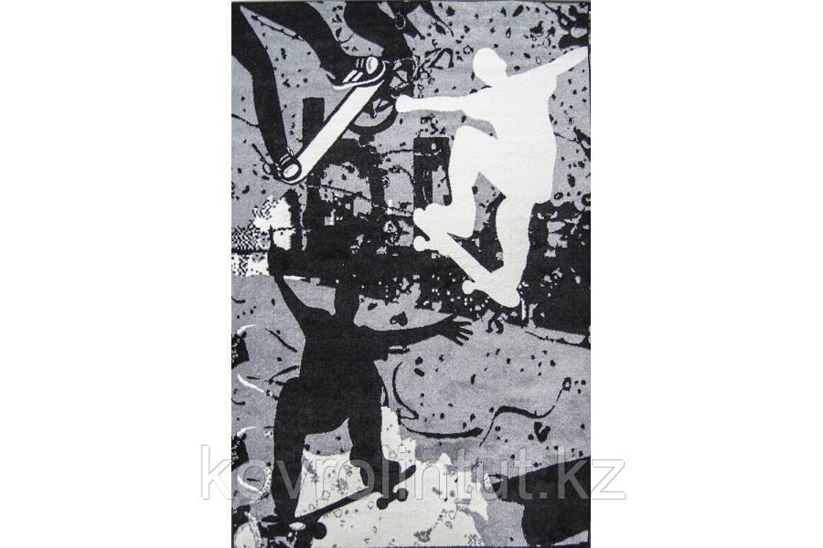 Ковёр Украина KOLIBRI Graffiti 1,60 х 2,30 11136/180 Скейтбордист