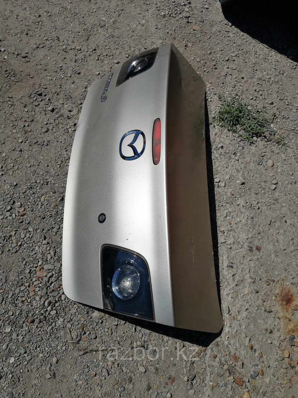 Крышка багажника Mazda 3. 2008г.