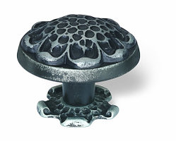 Мебельная ручка-кнопка Siro 494-34ZN8 (античное серебро)