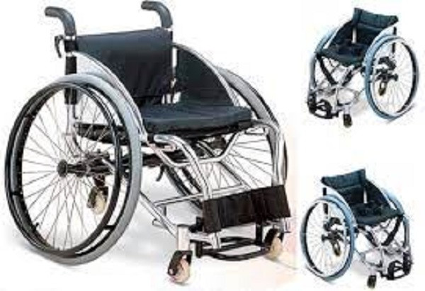 Инвалидная коляска для танцев FS 755 L  360