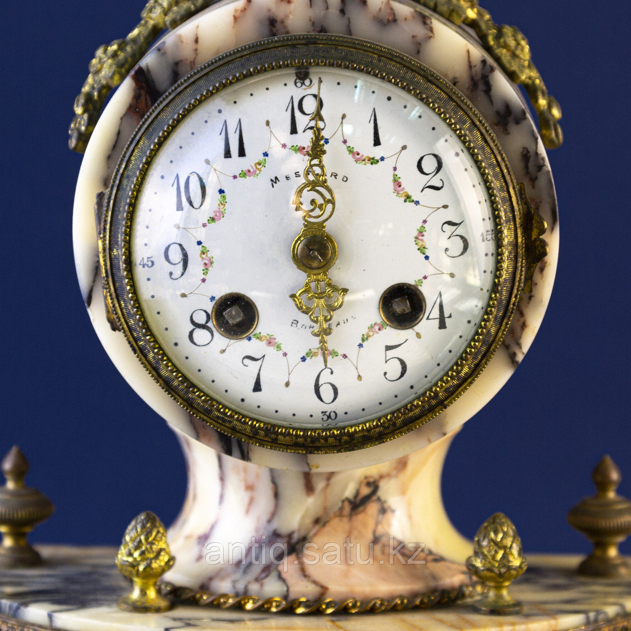 Кабинетные часы в стиле Людовика XVI Часовая мастерская Japy Freres Франция. Конец XIX века Натуральный камень - фото 4 - id-p93888410
