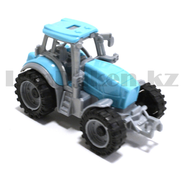igrushechnyy traktor