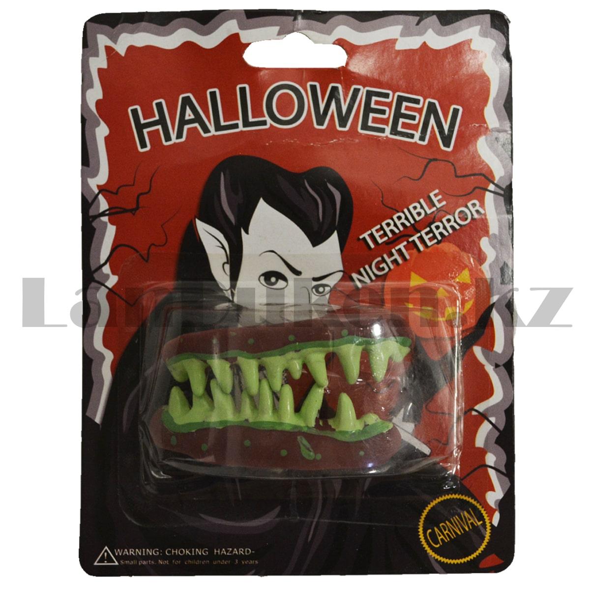 Накладные зубы вампира Halloween зеленые