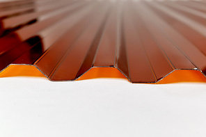 Профилированный поликарбонат Novattro 0.8мм (трапеция) Терракот