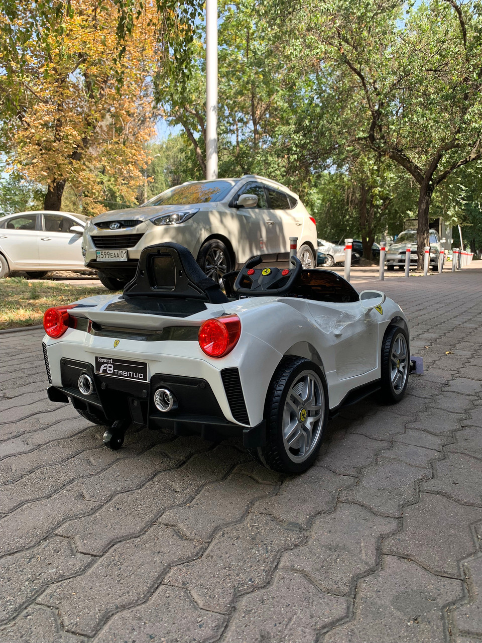 Детский электромобиль Ferrari F8 Tributo доставка бесплатно Алматы и КЗ - фото 6 - id-p94021258