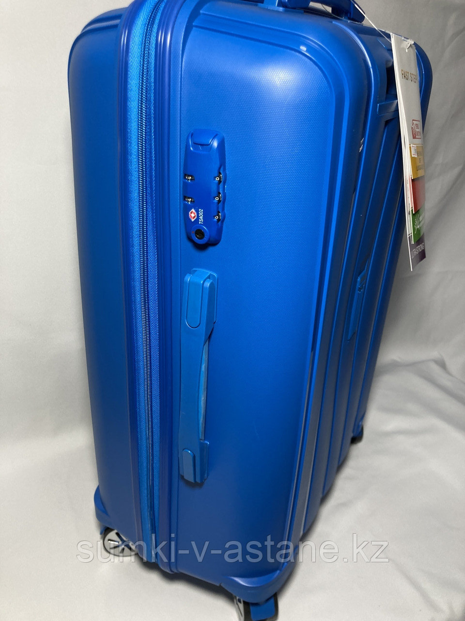 Средний пластиковый дорожный чемодан на 4-х колёсах Fast step (высота 66 см, ширина 43 см, глубина 26 см) - фото 8 - id-p92508921