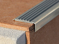 Противоскользящая резиновая лента