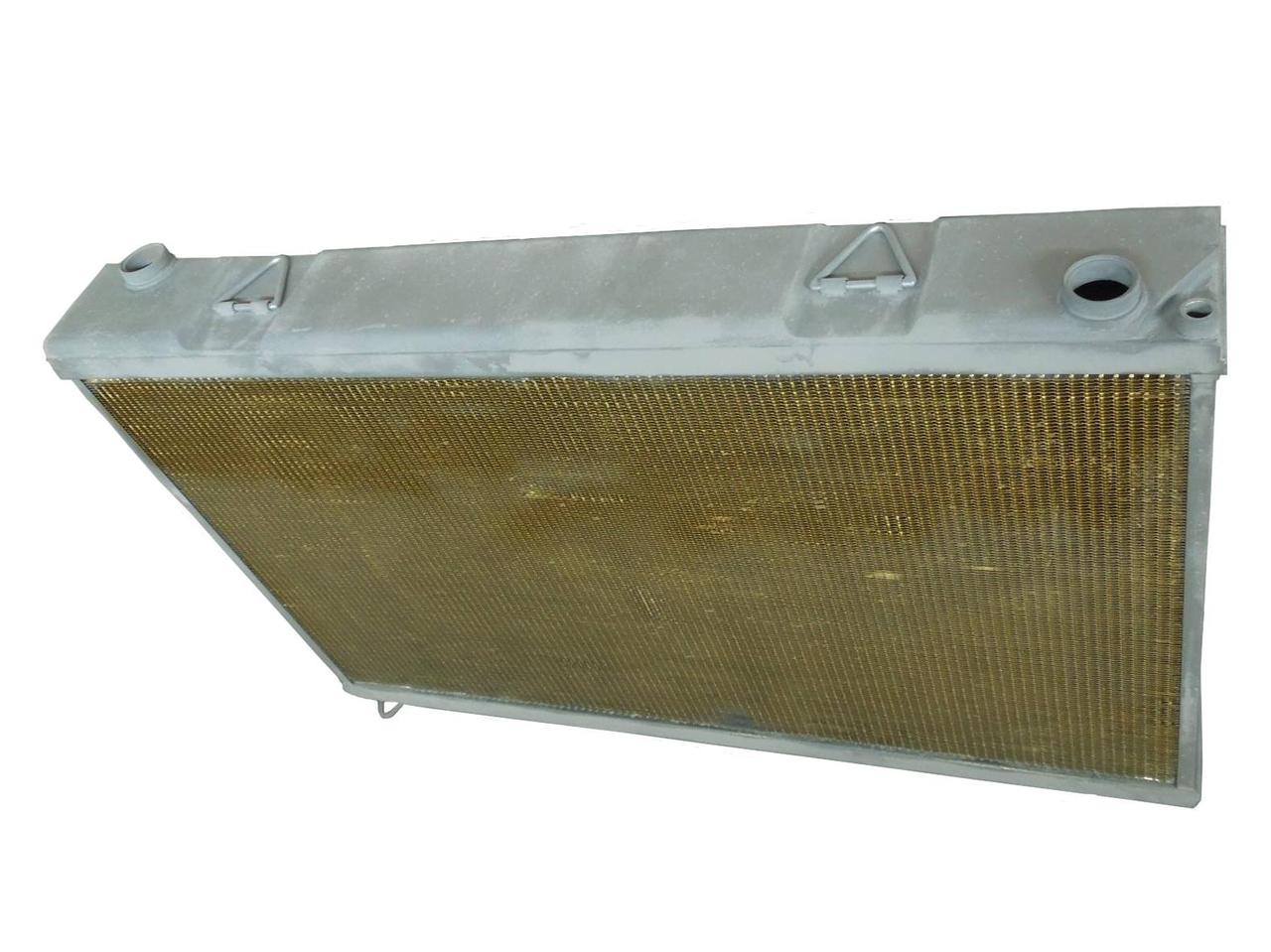 радиатор бмп. радиатор водяной 765-03-сб178. 017. акб бмп 2. аккумулятор бмп 2 вес.