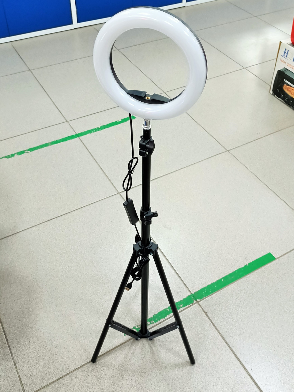 Штатив универсальный для кольцевой лампы 1920cm (id 94315626)