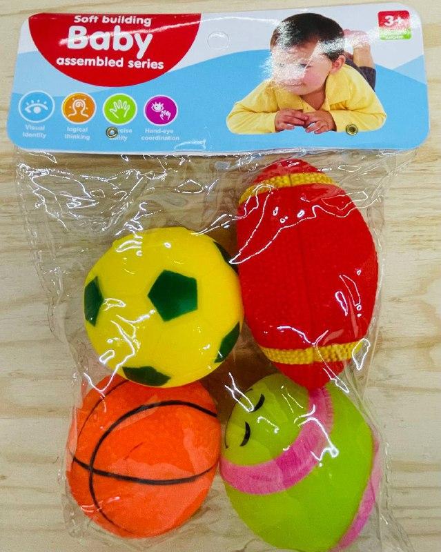 101-2 Soft building мячики пищалки разные 4 шт в пакете 24*18см