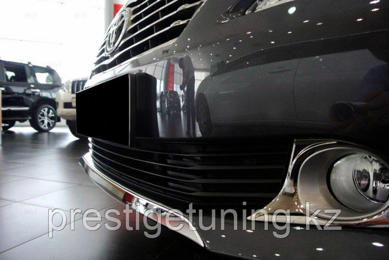 Хром накладка на передний бампер Toyota Camry V50 2011-14 - фото 4 - id-p3792197