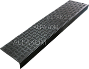 Накладка на ступени резиновая 1,268х30х7