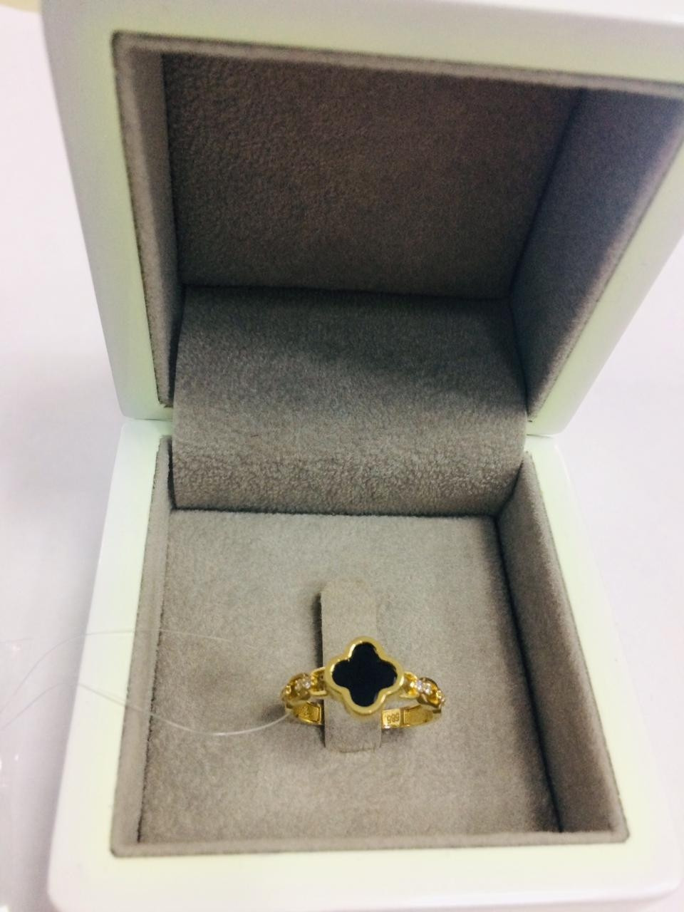 Кольцо / "Ванклиф" / жёлтое золото -17.5 размер
