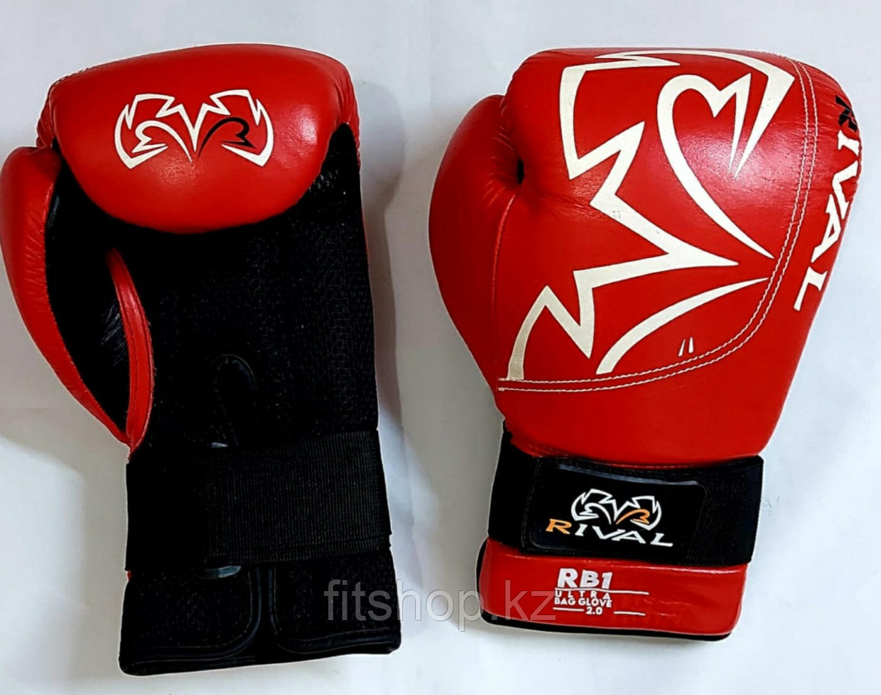 Боксерские перчатки Rival ( натуральная кожа )  цвет красный