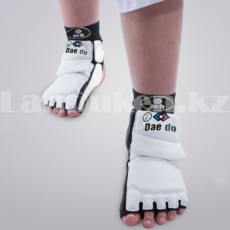 Защита стопы носки-футы для тхэквондо на липучках Dae do белые Размер ХL - фото 7 - id-p94802454