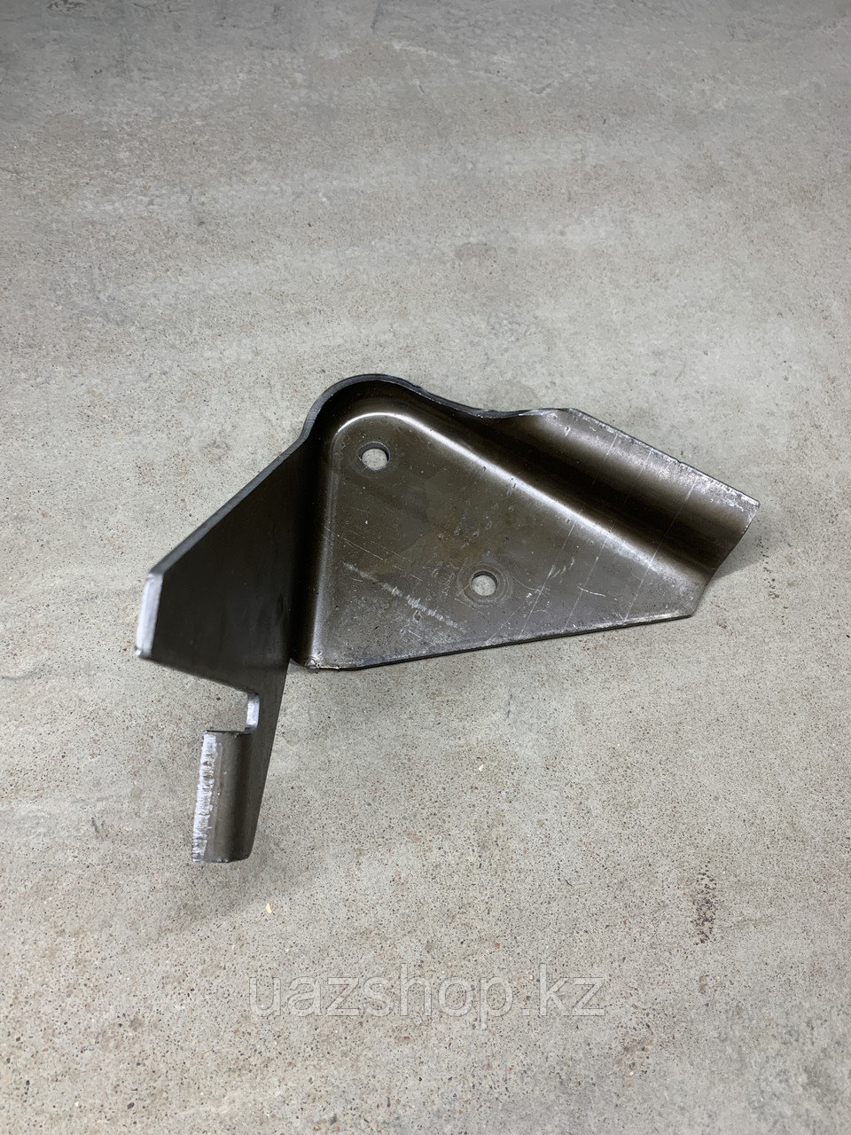 Кронштейн амортизатора передний левый УАЗ Патриот, фото 1
