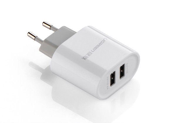 UGREEN 20384 Зарядное устройство CD104 Dual USB Wall Charger 3.4A EU (White) - фото 1 - id-p95135790