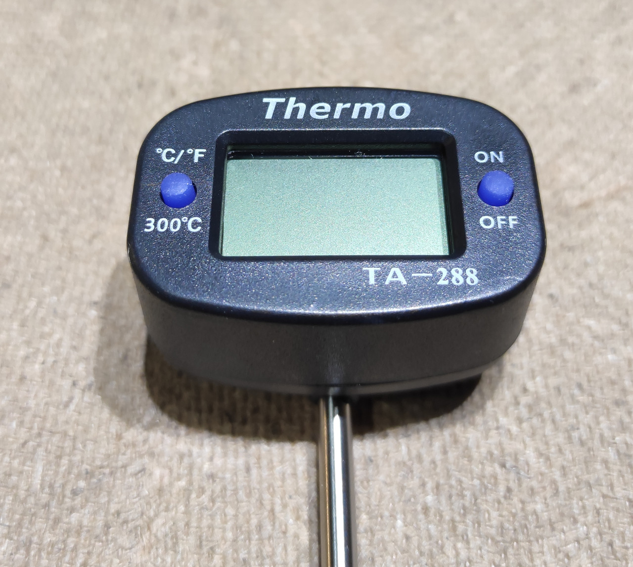 Термометр-щуп TA-288 от-50град до +300град\ точность 0.1град\батарейка не в комплекте LR44x1,5Vx1шт - фото 1 - id-p95150874