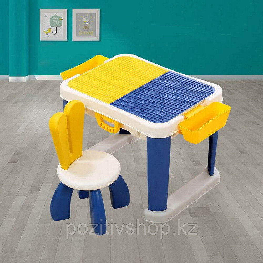 Стол для игр Pituso с конструктором и стульчиком (конструктор в комплект не входит)