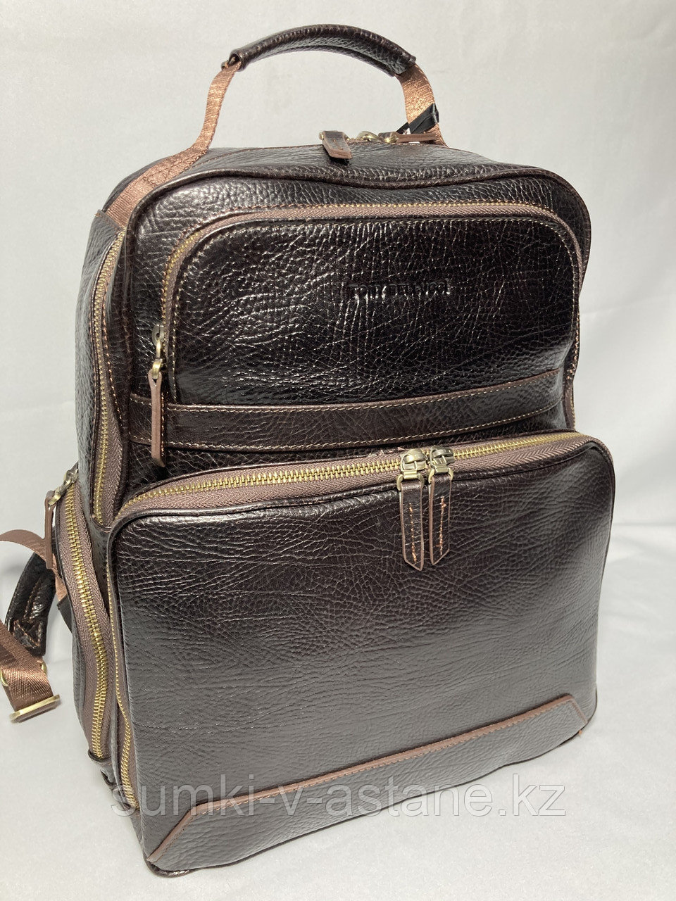 Мужской рюкзак из натуральной кожи "TONY BELLUCCI" (высота 37 см ширина 28 см, глубина 14 см)