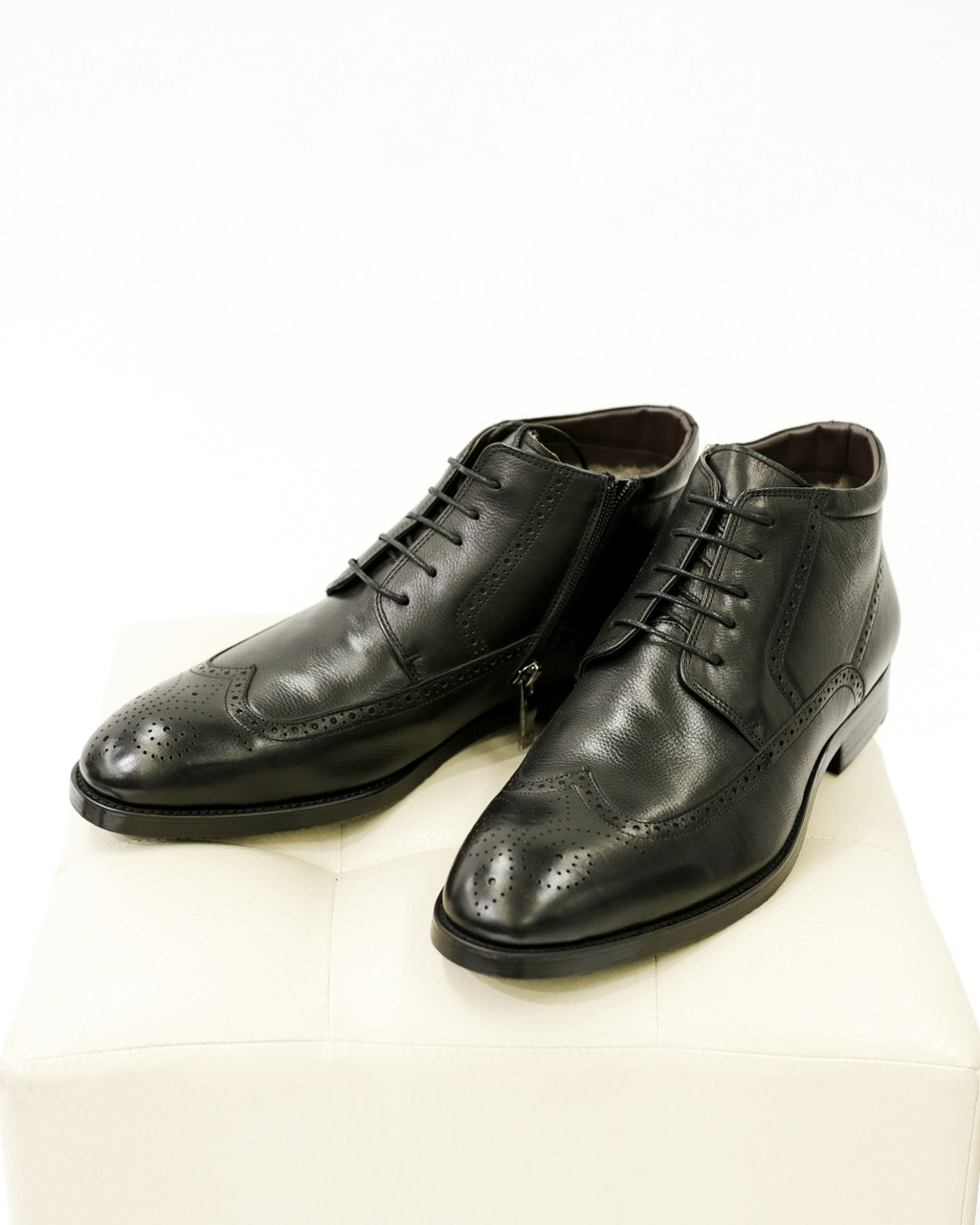 Зимняя обувь "UM&H shoes06" черная