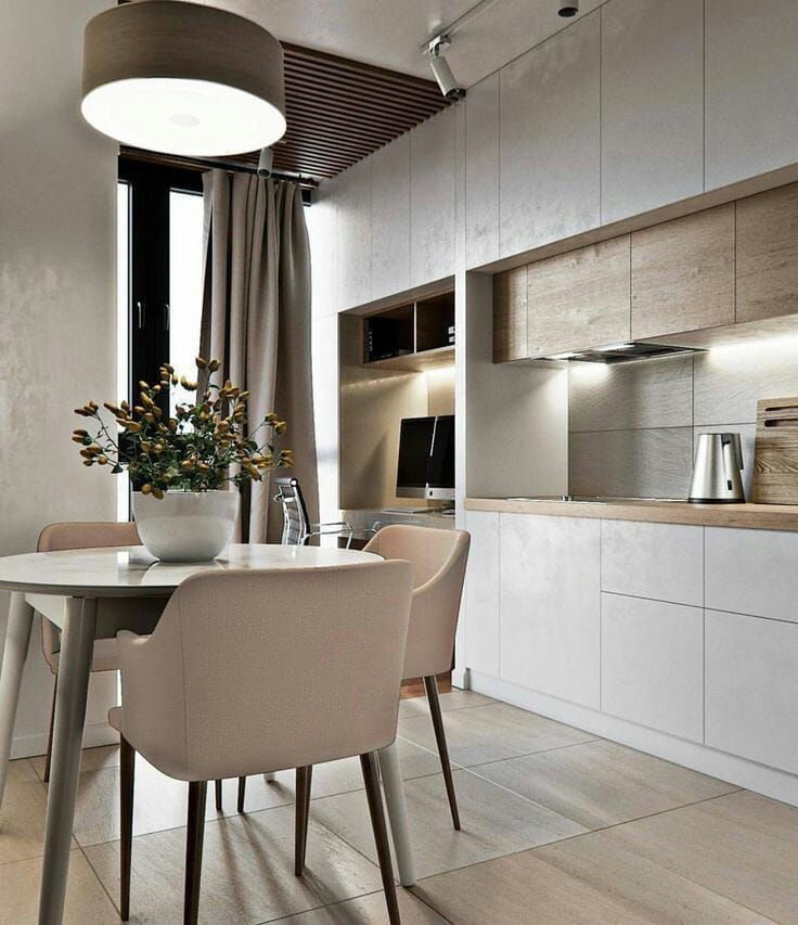 Кухня белая с элементами дуба blum в современном стиле под потолок