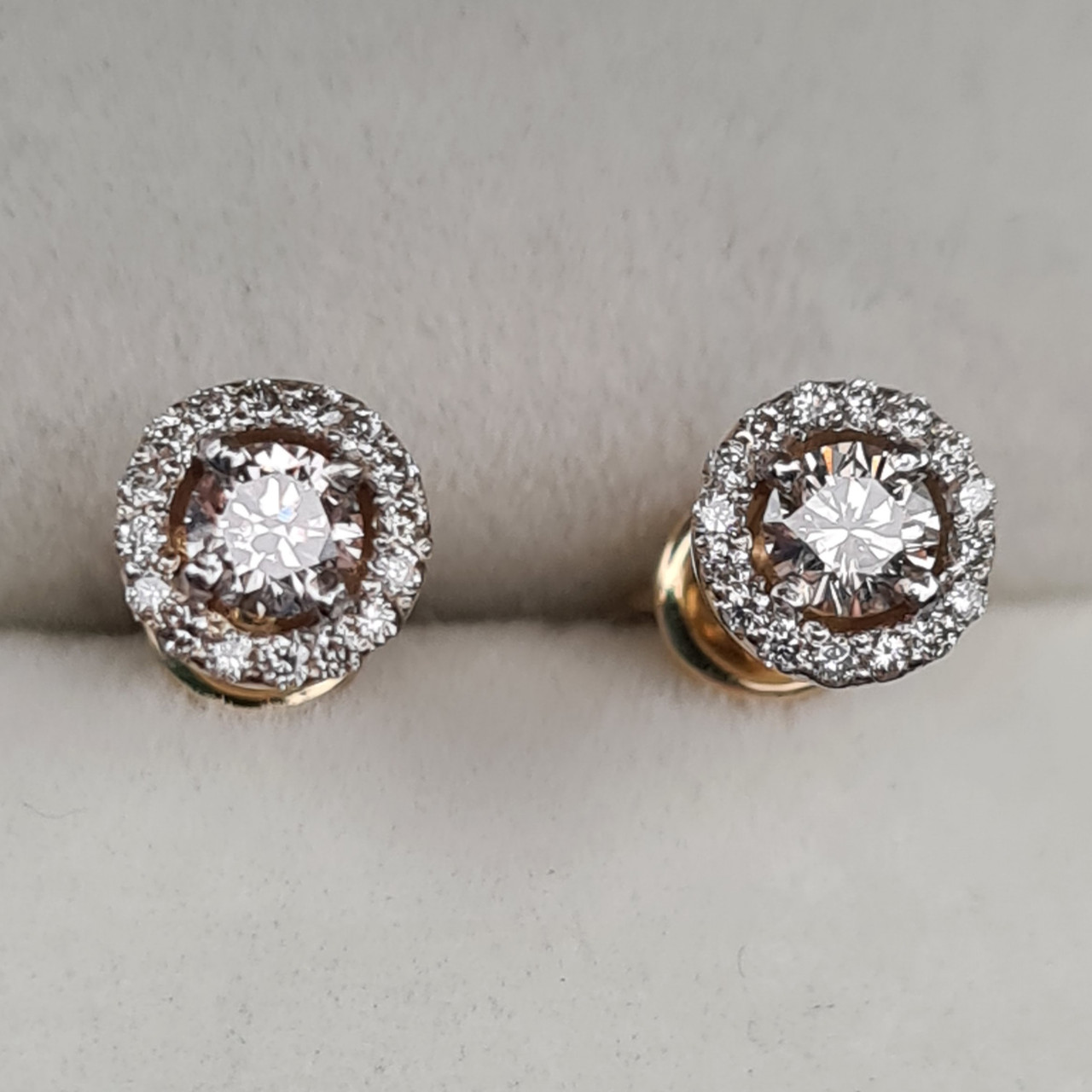 Золотые серьги пуссеты с бриллиантами 0.43Ct SI1/K, VG-Cut