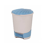 Ведро для мусора с педалью 10 л (Светло бежевый - синий), М1381