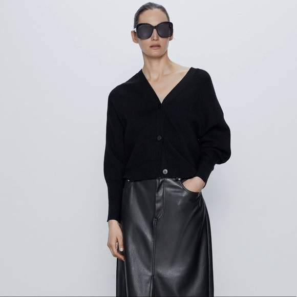 Zara Женский кардиган - А4