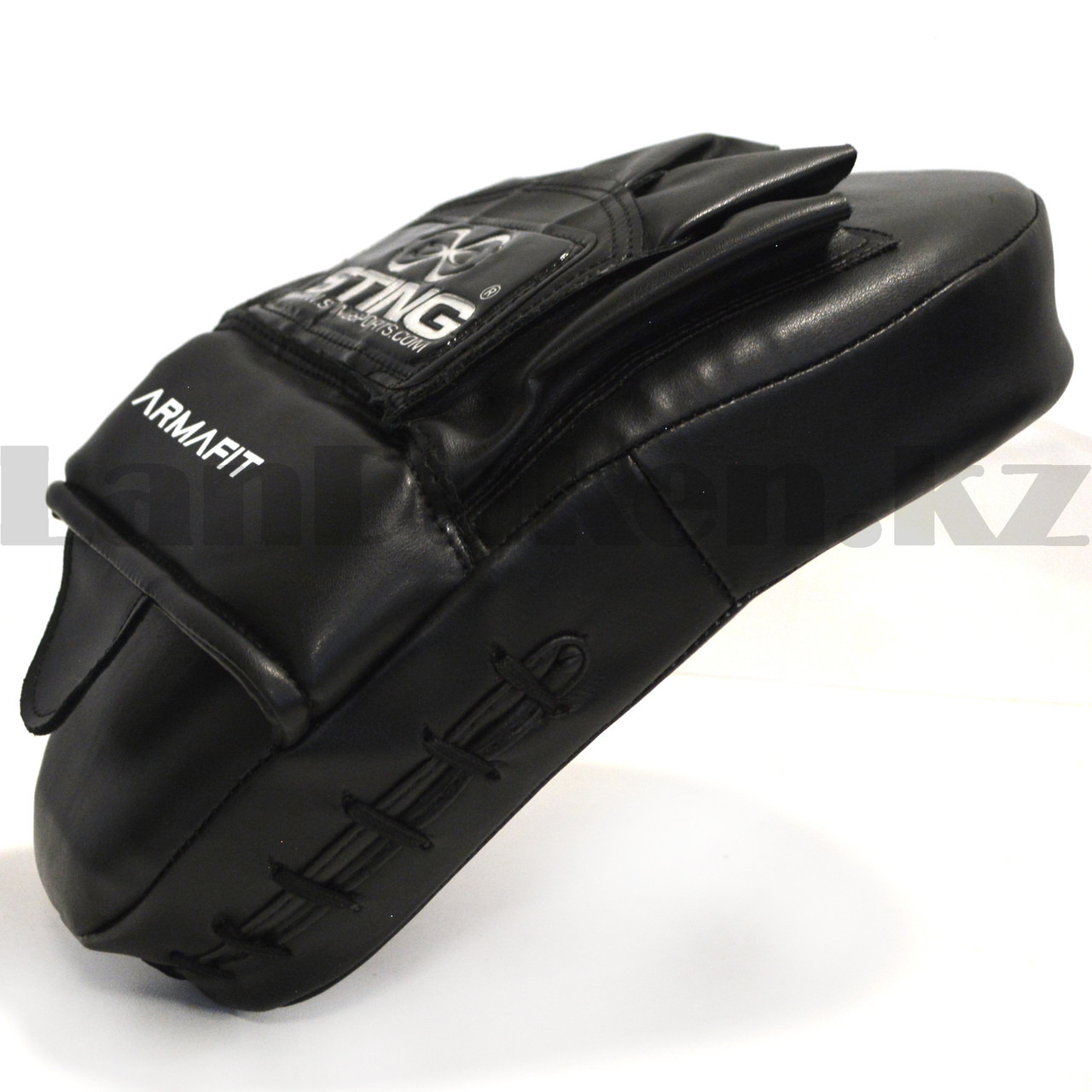 Лапа-перчатка для бокса вогнутая Sting Armafit черная с белым принтом - фото 4 - id-p95587986