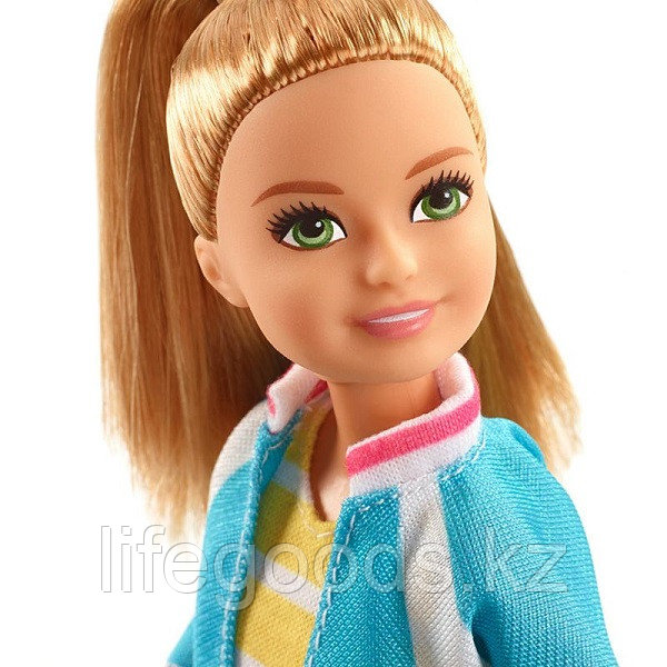 Mattel Barbie FWV16 Барби Стейси из серии Путешествия - фото 2 - id-p95638236