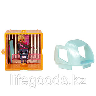 Әйелдер сүті туралы порно видео онлайн Салқын есек төрт тағандап тұрып, трахает алады