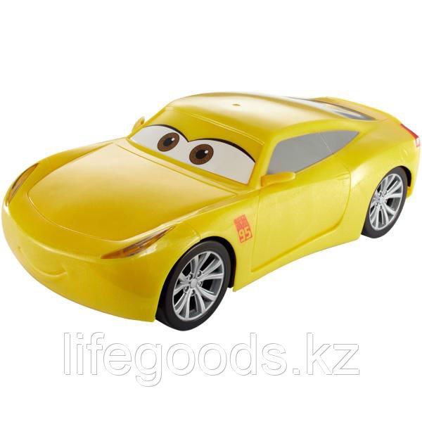 Mattel Cars FGN55 Круз - движущаяся модель со световыми и звуковыми эффектами - фото 1 - id-p95638612
