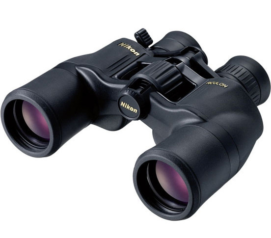 Бинокль Nikon Aculon A211 8–18x42