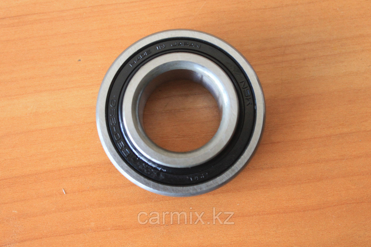 Подшипник зад полуоси TOYOTA CARIB 88- AE95 / VITZ / PLATZ / IST 4WD, размер 30*62*16*24, NSK, MADE IN JAPAN