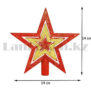 Қызыл шашы бар жапондық әйелді сиқырлау