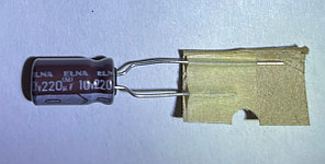 Электролитический конденсатор ELCAP 220mF 10V