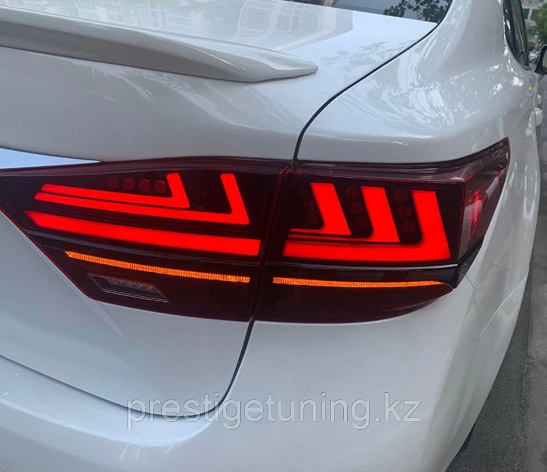 Задние фонари на Lexus ES 2012-18 дизайн 2021 (Красные) - фото 5 - id-p95935364