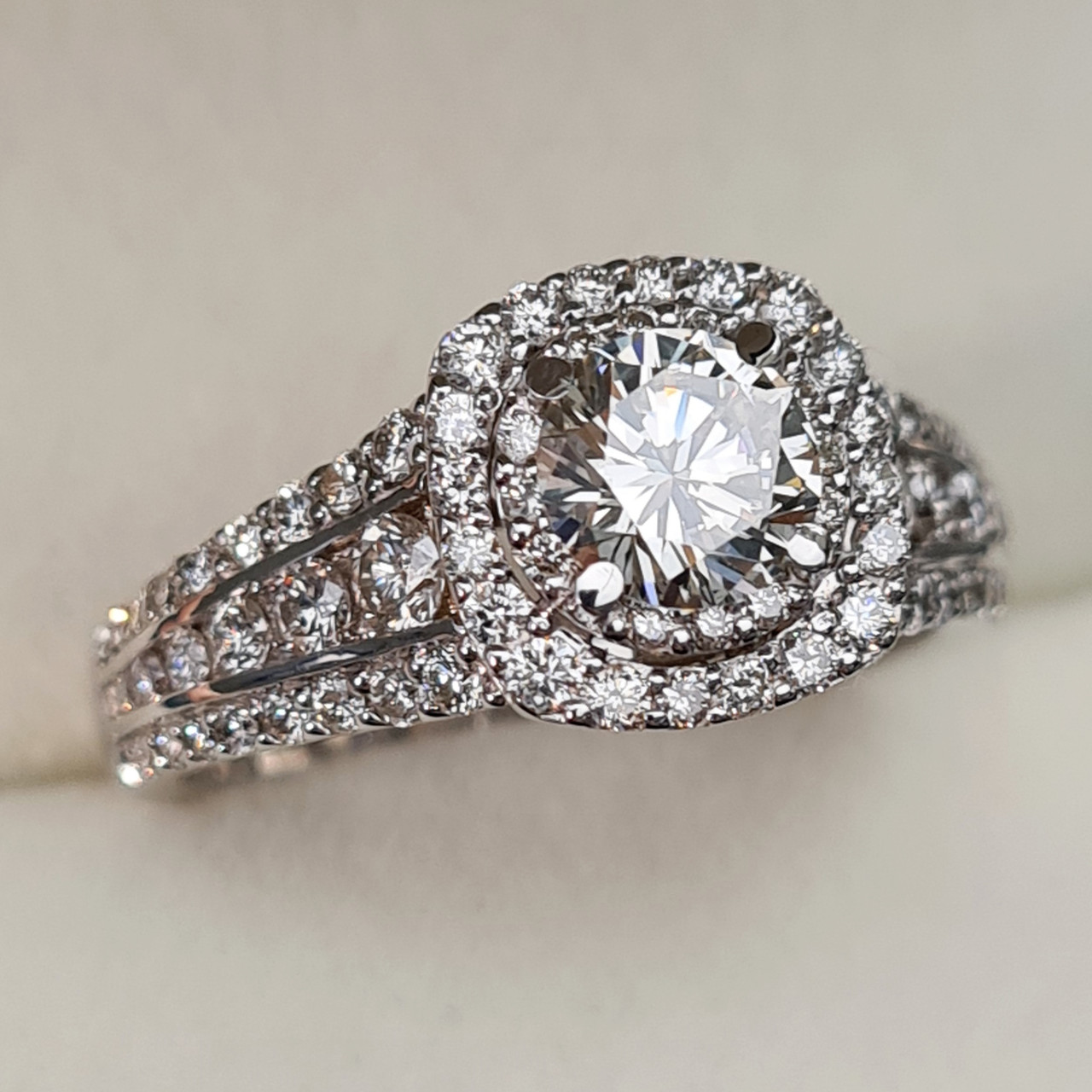 Золотое 750 проба кольцо с бриллиантами 1.91Ct VVS2-VS2/I, EX-Cut
