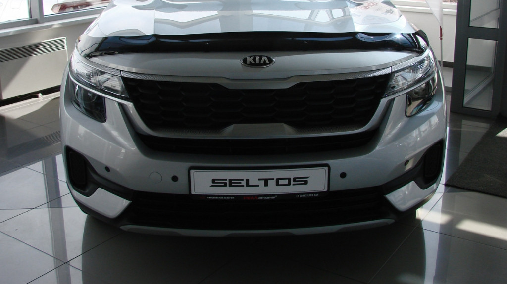 Мухобойка (дефлектор капота) Kia Seltos 2019+