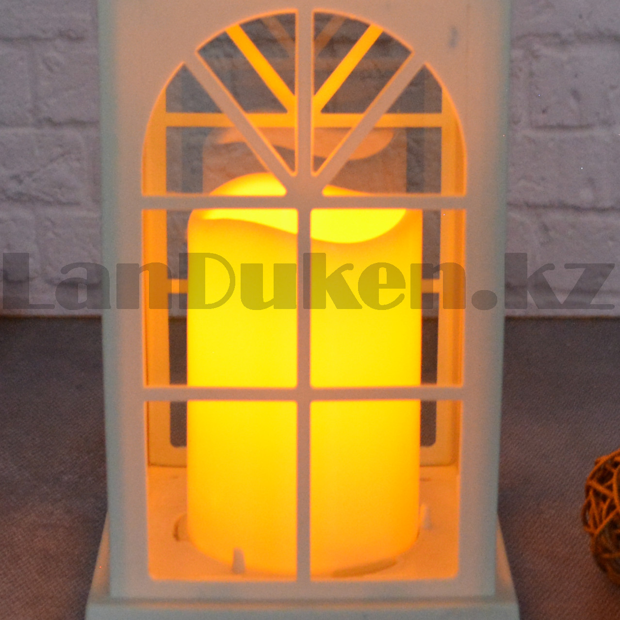 Светодиодный фонарь светильник на батарейках с эффектом мерцающей свечи фигурным стеклом белый - фото 10 - id-p96081007