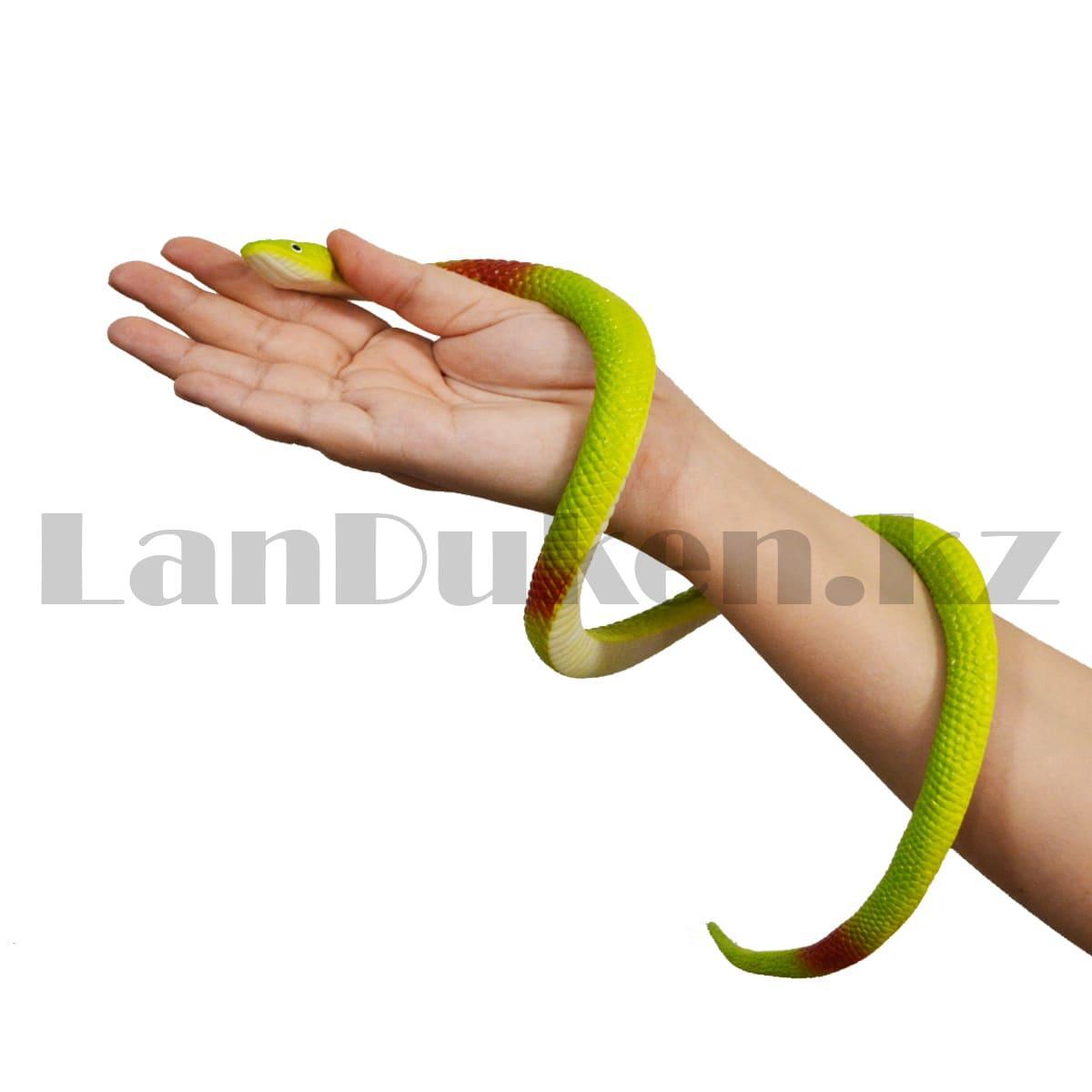 Резиновая змея игрушка антистресс салатовая