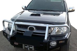 Мухобойка (дефлектор капота) Toyota Fortuner 2005-2011