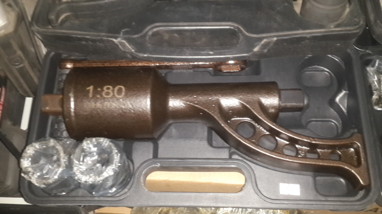 Ключ для колес с редуктором 1" 1х80 большой
