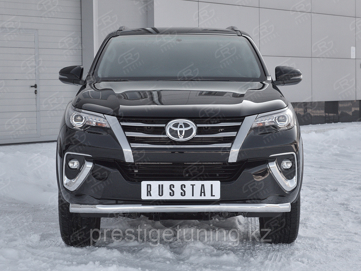 Защита переднего бампера d63 секции Fortuner 2016-2020