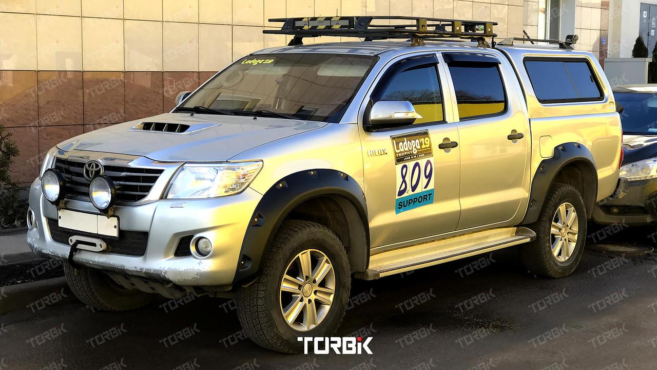 Расширители арок Toyota Hilux 2012-2015